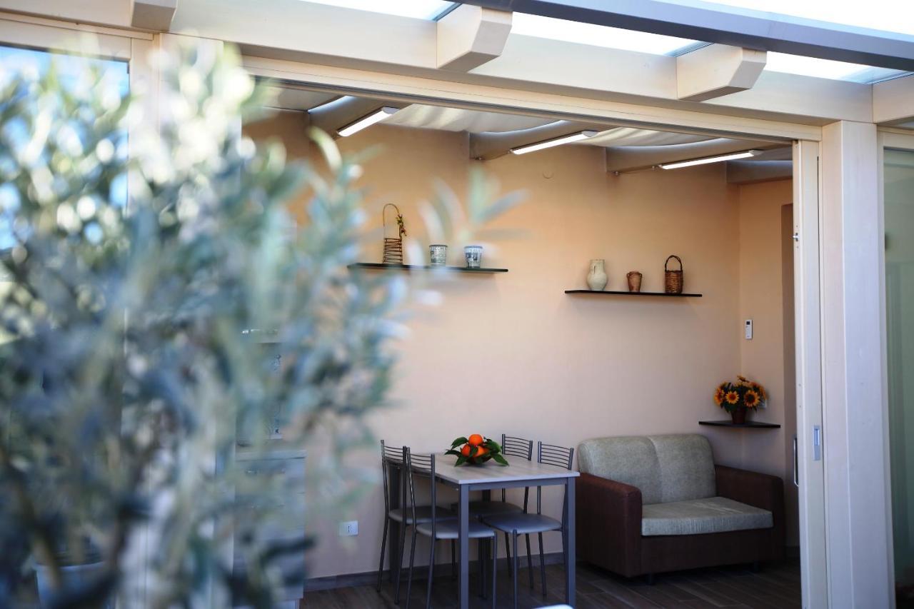 Re Sole Case Vacanze - Esclusivo Attico M A R T E Con Spaziosissima Terrazza Solarium Attrezzata Авола Екстер'єр фото