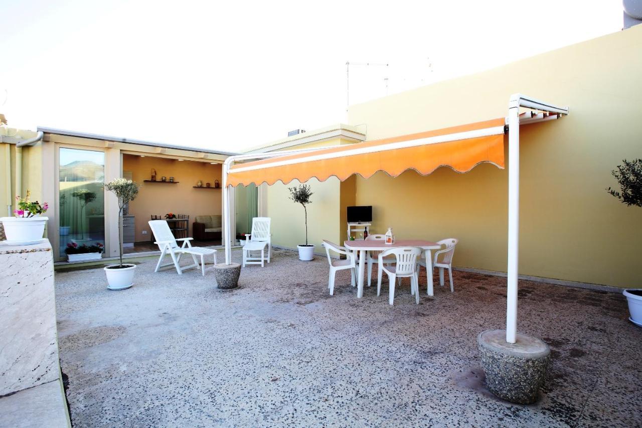 Re Sole Case Vacanze - Esclusivo Attico M A R T E Con Spaziosissima Terrazza Solarium Attrezzata Авола Екстер'єр фото