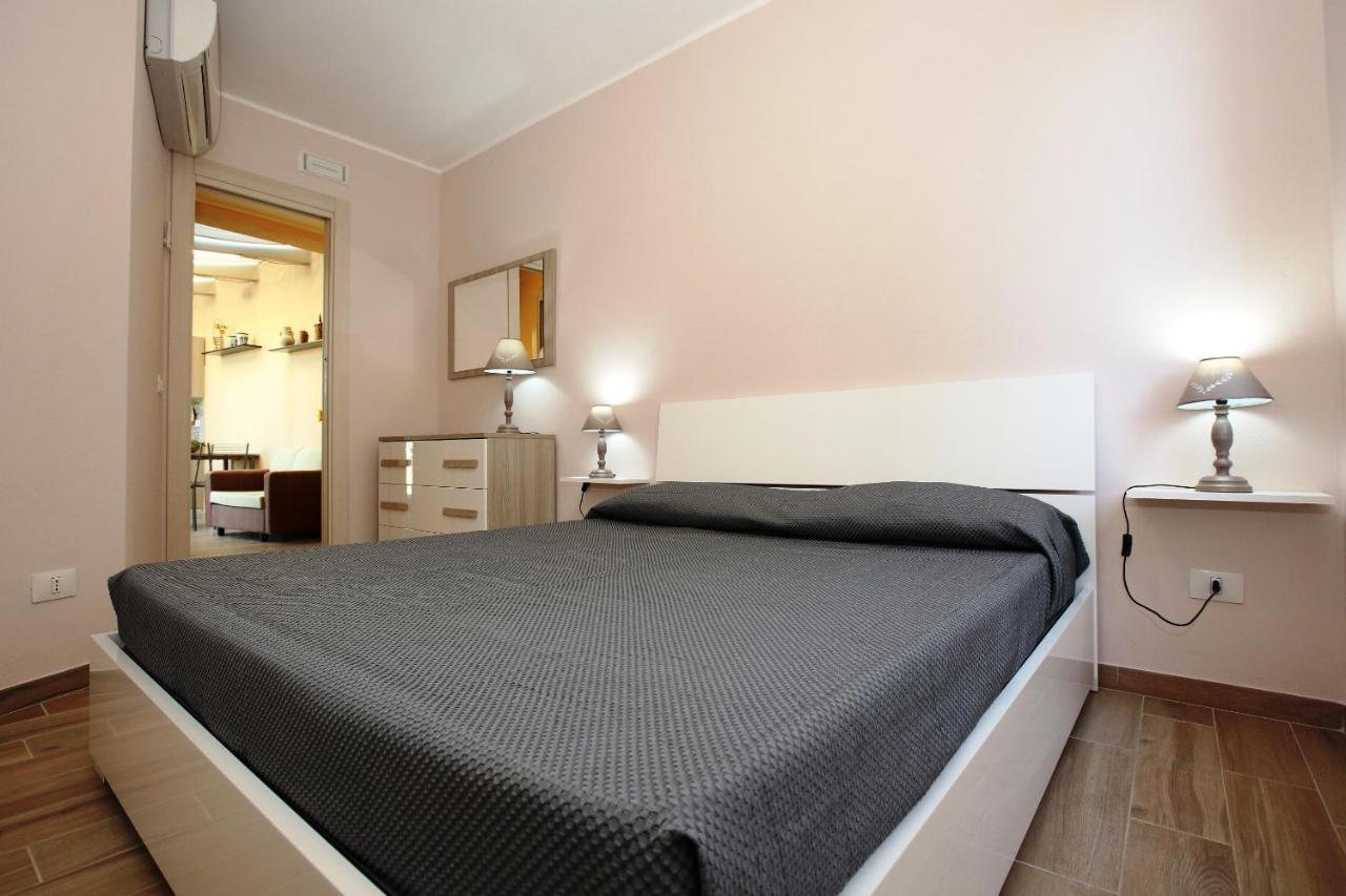 Re Sole Case Vacanze - Esclusivo Attico M A R T E Con Spaziosissima Terrazza Solarium Attrezzata Авола Екстер'єр фото