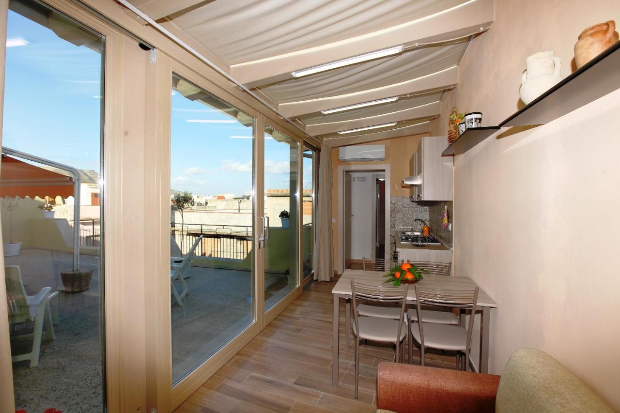 Re Sole Case Vacanze - Esclusivo Attico M A R T E Con Spaziosissima Terrazza Solarium Attrezzata Авола Екстер'єр фото