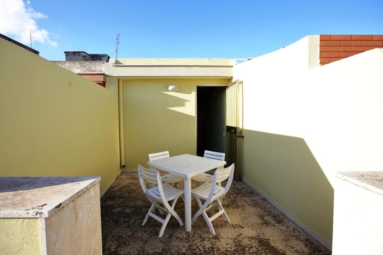 Re Sole Case Vacanze - Esclusivo Attico M A R T E Con Spaziosissima Terrazza Solarium Attrezzata Авола Екстер'єр фото
